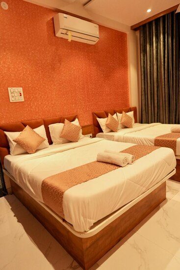 AC DELUXE ROOM room at HOTEL GRAND ELLORA